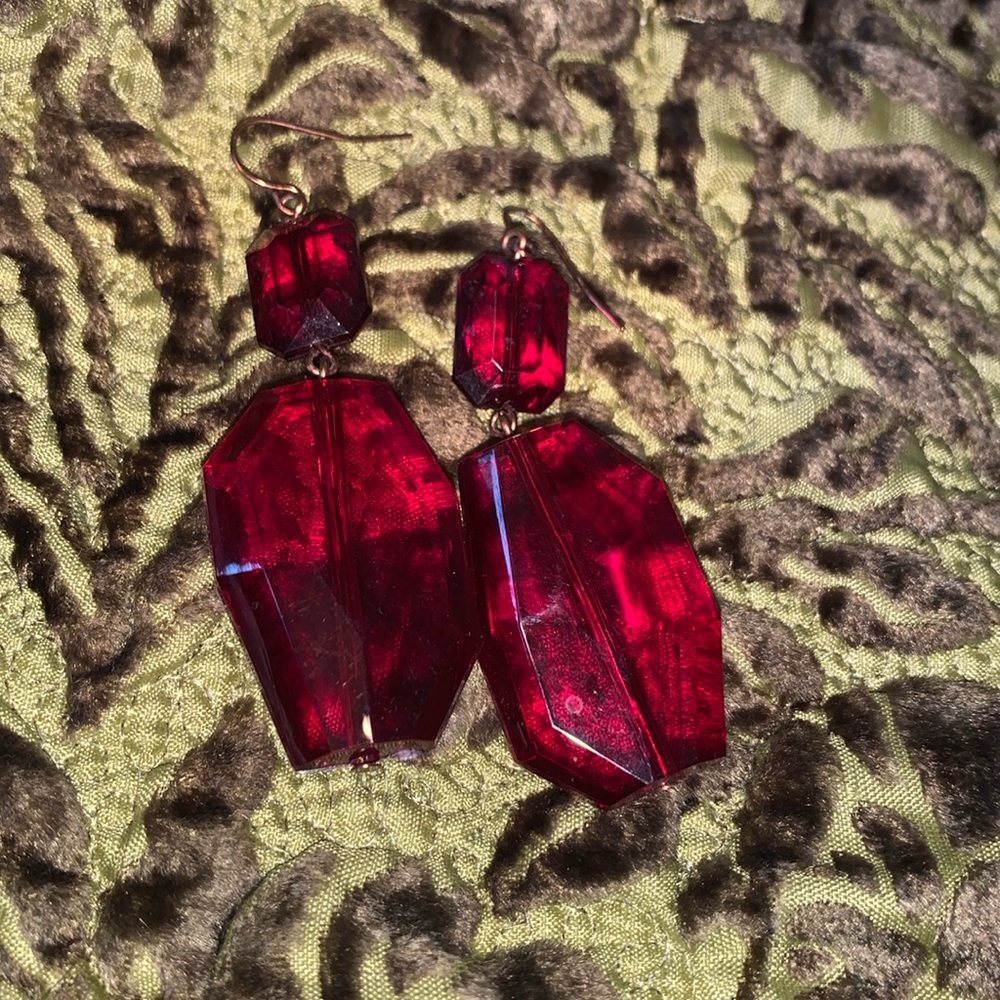 Vintage red crystal drop earrings